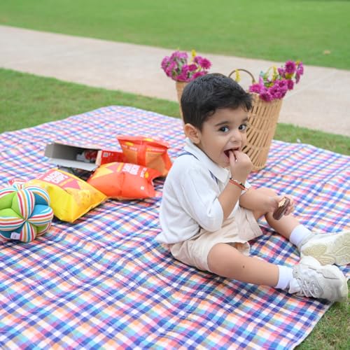 Image of Check Print Picnic Mat - 1.4m x 1m | Yoga & Kids mat | Non Toxic| Waterproof, Foldable & Lightweight Outdoor & Indoor Mat | Easy to Carry, Clean & Ideal for Park, Beach & Camping