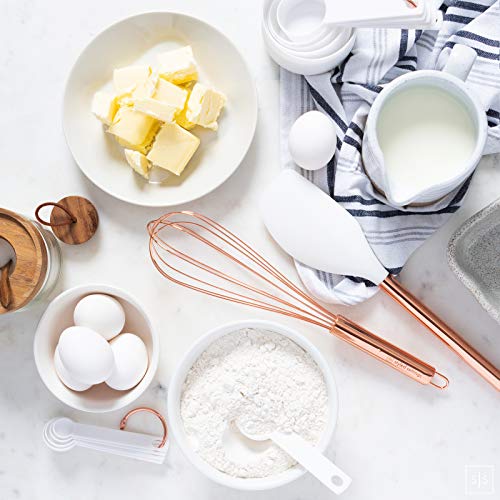 White and Rose Gold Cooking Utensils Set with Holder - 17-Piece Kitchen Utensil Set with Holder Includes White and Copper Measuring Cups and Spoons & Copper Utensil Holder