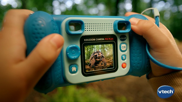 Digitallyページ VTech KidiZoom Camera Pix Plus - Kids Digital Photography
