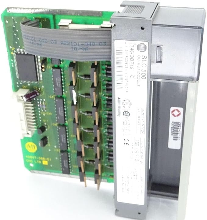 Module 1746-OBP16 SLC 500 avec sorties haute densité protégées - 3