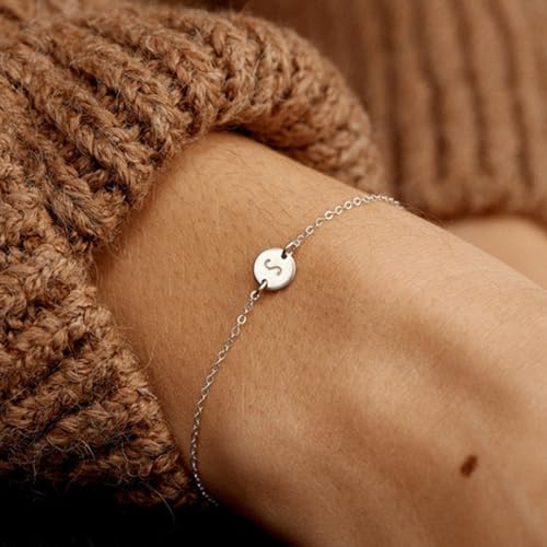 Personalized Initial Bracelet for Women Stainless Steel Letters Bracelet Delicate Coin Dainty Disc Alphabet Charm Bracelet Monogram Name Bracelet2
