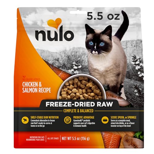Nulo Freestyle Freeze-Dried Raw, Ultra-Rich Grain-Free Dry Cat Food for All Breeds and Life Stages with BC30 Probiotic for Digestive and Immune Health, Chicken & Salmon, 5.5 Ounce