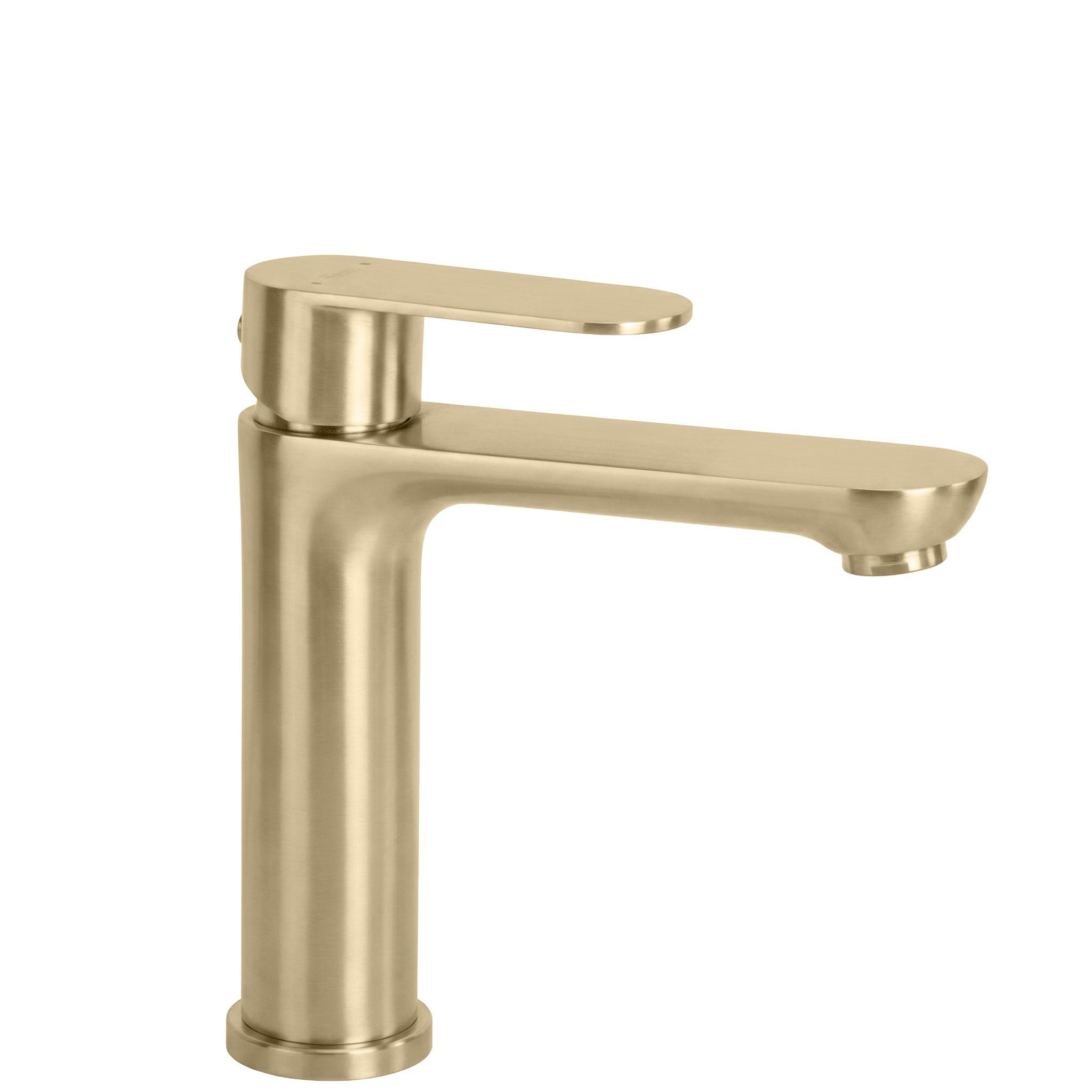 Robinet Rea Logan Low or brossé pour rénover une petite salle de bain parentale chic