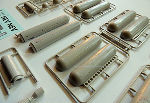 Sonde spatiale nucleare Moebius 1/144 pour vitrine de passionné