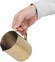 Vista 2 de Jarra de espuma para el día de San Valentín, jarras de leche al vapor, jarra de espuma de leche de acero inoxidable dorado con escala para el hogar