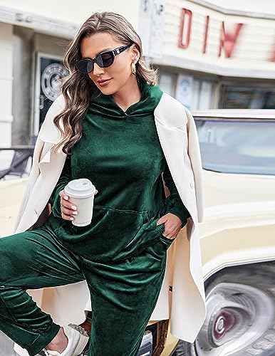 IN'VOLAND Plus Size Sweatsuits Set for Women 2 Piece Velour Tracksuit Fall Outfit Pullover Hoodie and Sweatpants with Pockets3