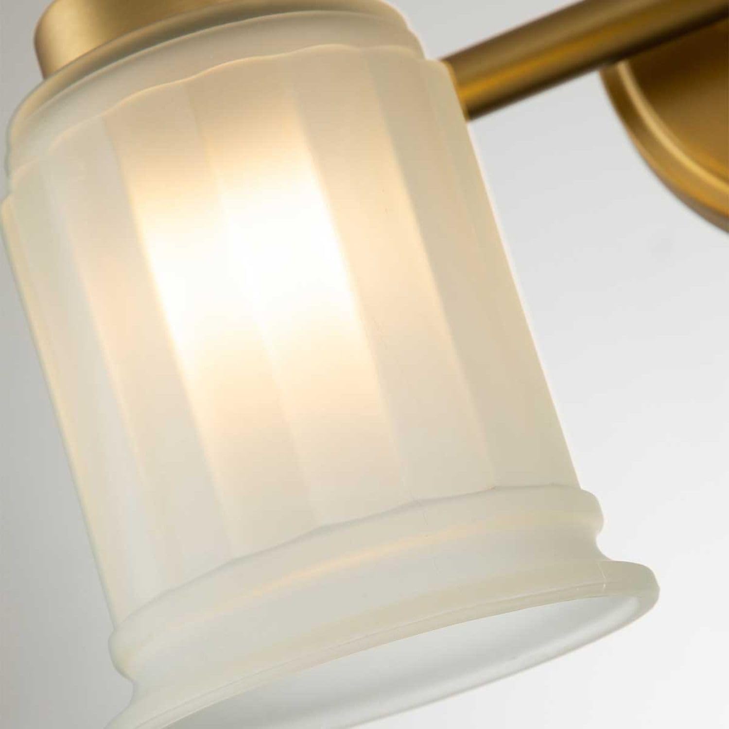 Licht-Erlebnisse Wandleuchte Badezimmer Glas Metall 35,7 cm breit IP44 in Messing antik inkl. 2x G9 LED warmweiß 3000 K Wandlampe Jugendstil Badleuchte Spiegel