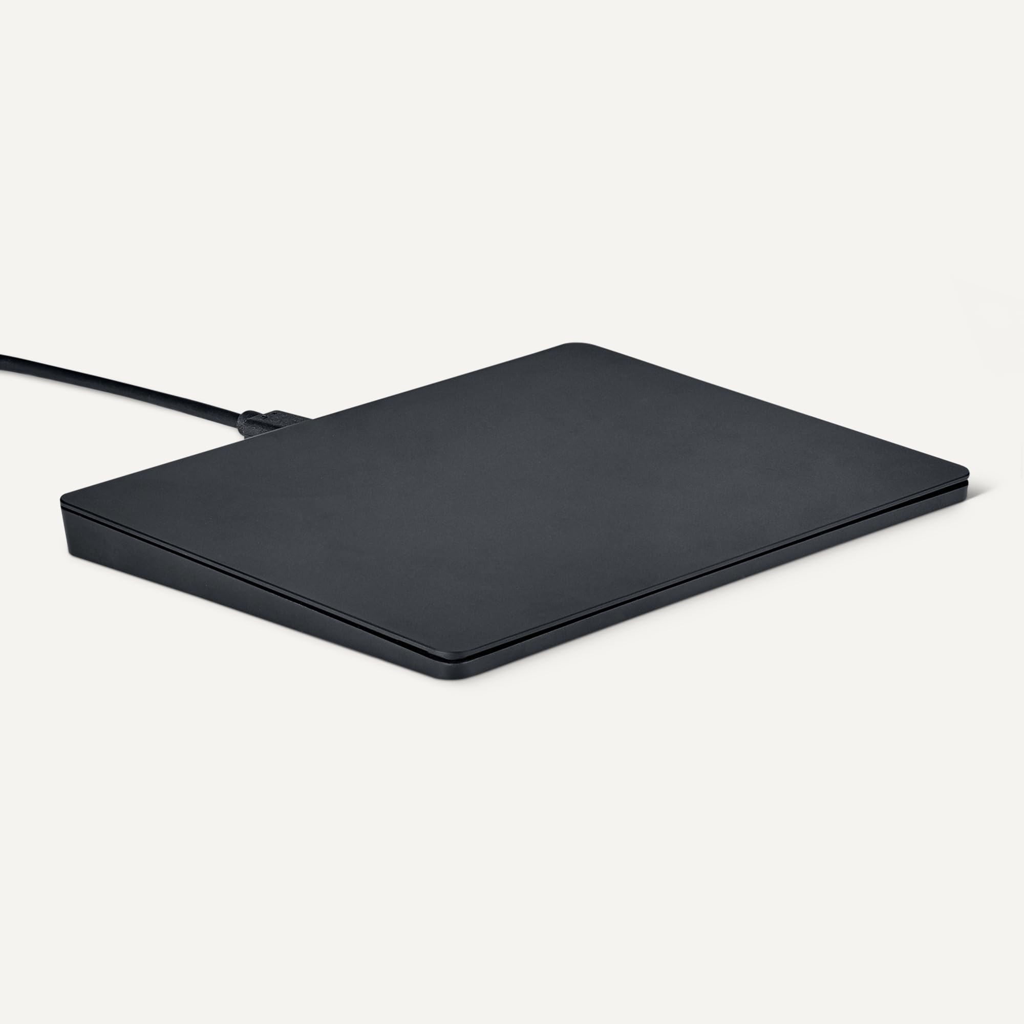 Amazon Basics Panel Multitáctil con Control por Gestos, Panel Táctil USB-C con Cable para PC Windows (sin Compatibilidad con MacOS), 16,3cm (6,4 Pulgadas), Cable de 1,8 m, Negro