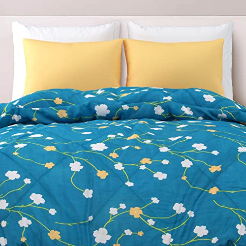 Image of haus & kinder Pastel Colors Warmth Microfibre Reversible Comforter for Winter, Double Bed Size, Blue Floral