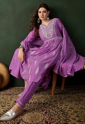 Image of SheWill Kurta Set for Women - Maroon Velvet Zari Sequence Cording Embroidered Kurta with Pant and Cutwork Organza Dupatta