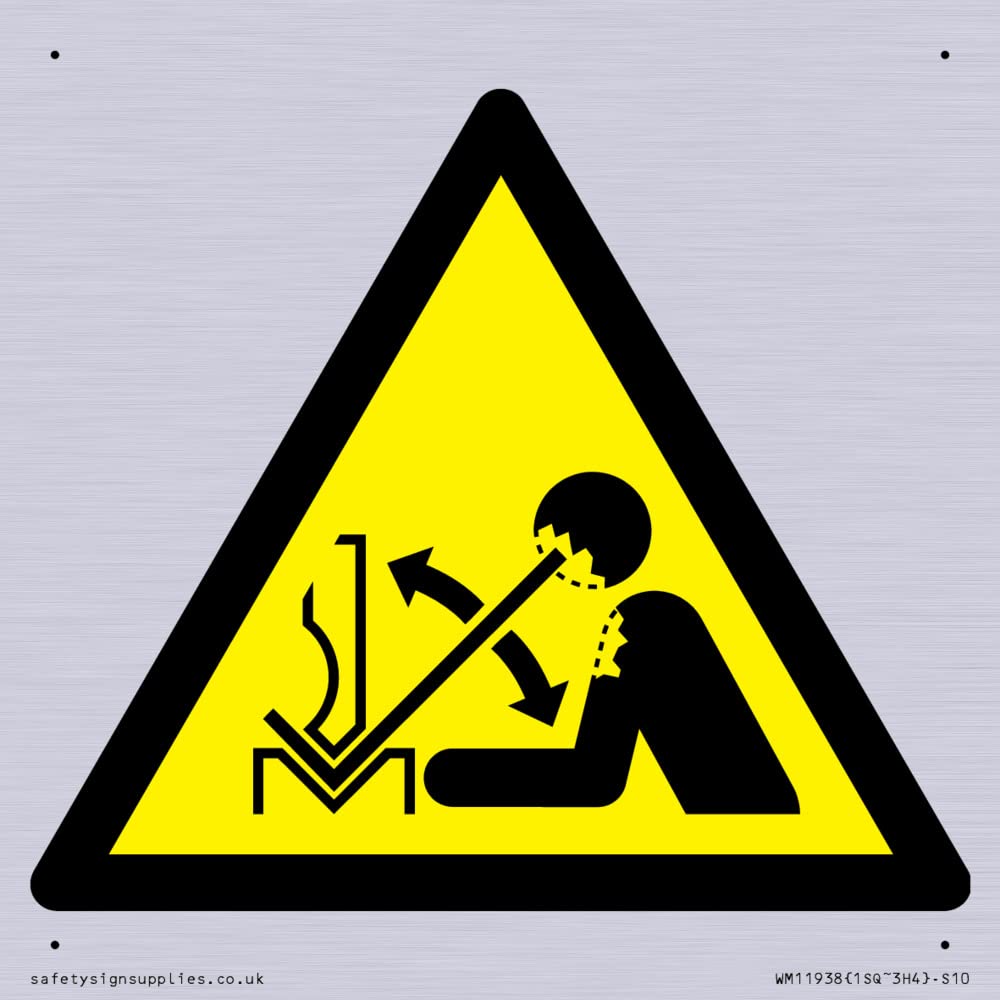 W032 Warning: Rapid movement of workpiece in press brake Sign - 100x100mm - S10