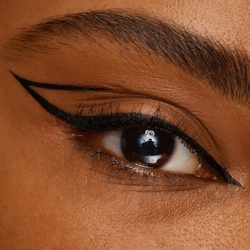 Catrice Calligraph Pro Precise 24h Matt Liner Waterproof, Eyeliner, Nr. 010, Schwarz, langanhaltend, definierend, vegan, wasserfest, ohne Mikroplastikpartikel, ohne Parfüm, 1er Pack (1.2ml)