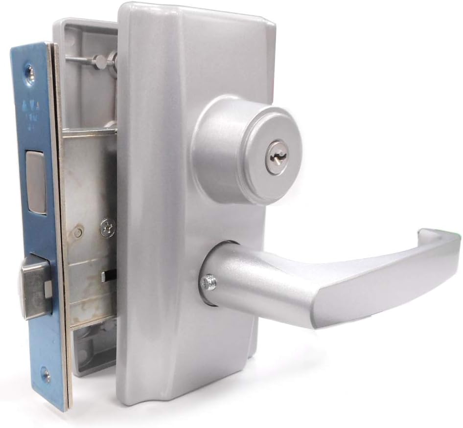 翡翠装飾の木製収納箱李朝 玉透かし 彫木製真鍮金具 中国 宝石