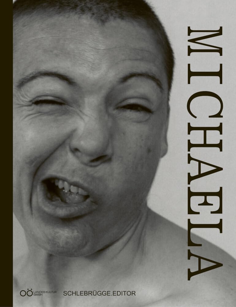 Michaela Moscouw: Present Absent Livre d'art photographique contemporain