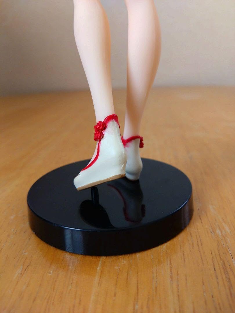 Amazon.co.jp: 彼女お借りします特典!水原千鶴フィギュア缶バッチ時計