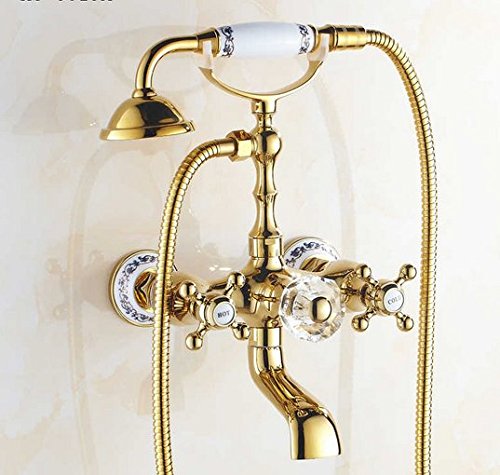 Baignoire robinet style antique couleur or pour créer une salle de bain rétro et spa