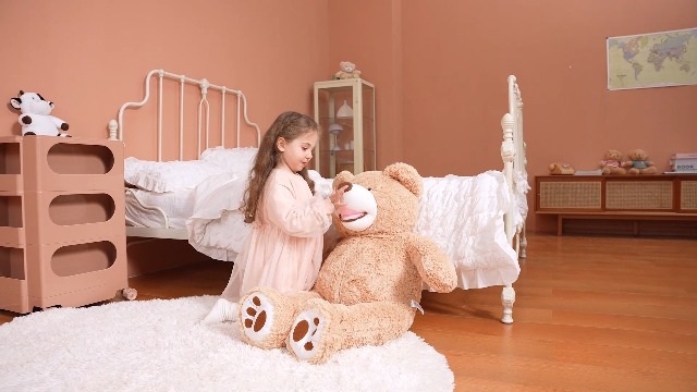 IKASA Ours Teddy Géant avec Grandes Empreintes de Pas Peluche Doux