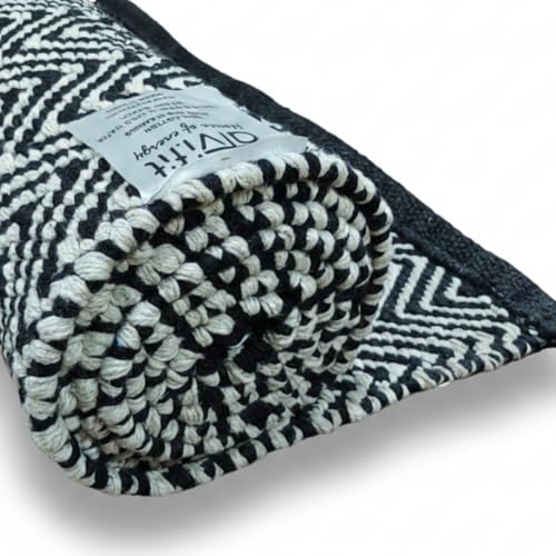 Image of Pure cotton anti-skid, machine wash yoga mat. 73inches x 24inches, 5mm thickness (7mm(Black&White))