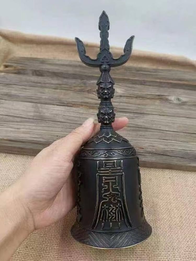 【修縁堂】古美術品 道教の法器 天蓬帝鐘 三清鈴 呼鈴 持鈴 vajra23CM Amazon.co.jp: 修縁堂 古美術品 道教の法器 天蓬帝鐘 三清鈴