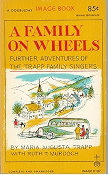 Paperback A Family on Wheels Book