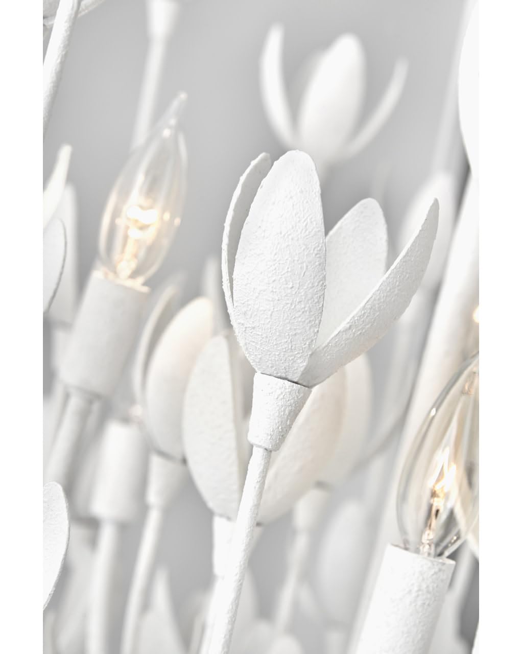 Floral Trend　SHBeastMaster MD 12000 Hinkley Flora 30016TXP Medium Multi-Tier Chandelier - from The