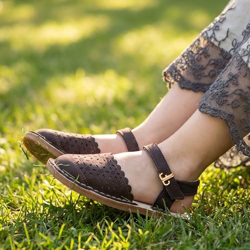 Image of THEE BRON Toddler Floral Cutout Closed Toe Sandals for Girls Breathable Summer Shoes