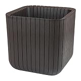 Maceta original con diseño moderno, perfectamente combinable con el resto de sus muebles de jardín.
