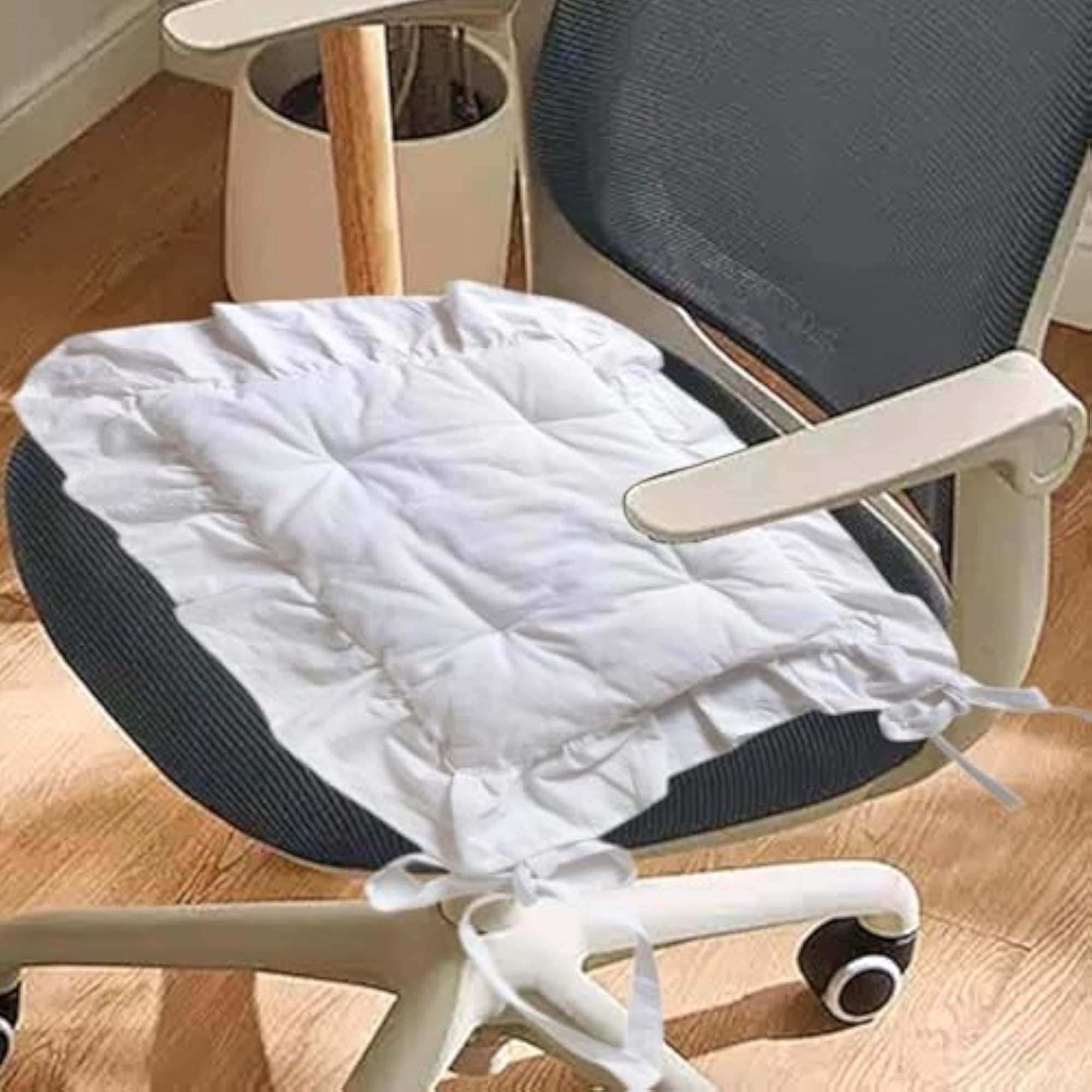 Ruffle Chair Cushion, Elegant Ruffled Chair Pad for Kitchen