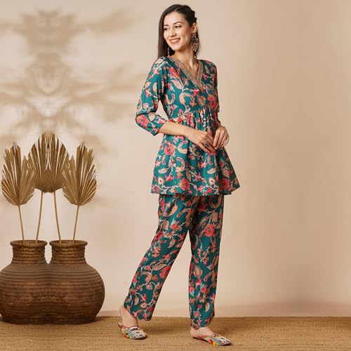 Image of Globus Women Co-Ord Set (3641624001 Red S)