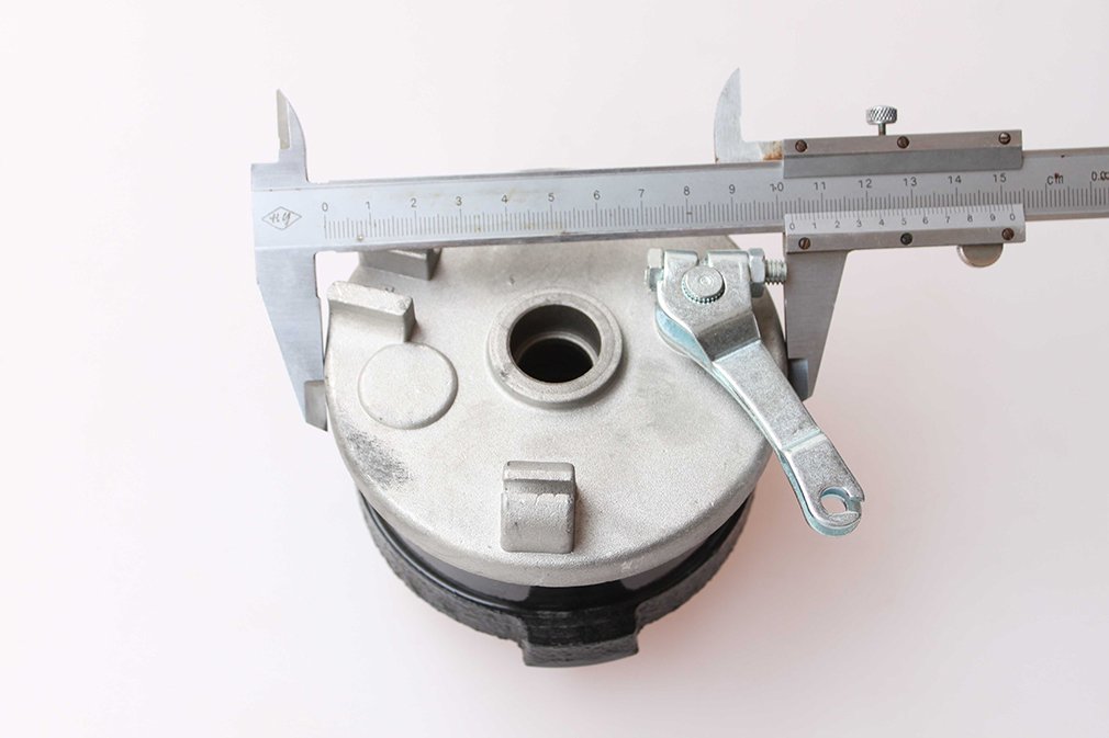 GOOFIT Izquierda & Derecho Freno de Tambor de la escobilla reemplazo para 50 CC ATV