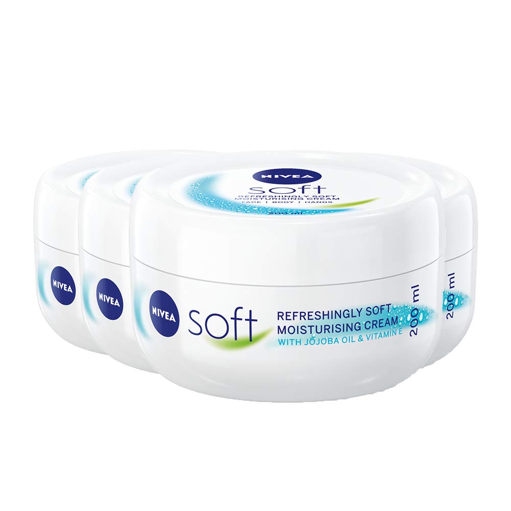 Crema hidratante intensiva y ligera de rápida absorción con Nivea Soft 300ml