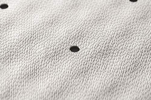 Croydex Hygiene 'N' Clean Anti-Bacterial Slip-Resistant Small Natural Rubber Suction Bath Mat, 34 x 58 cm, White