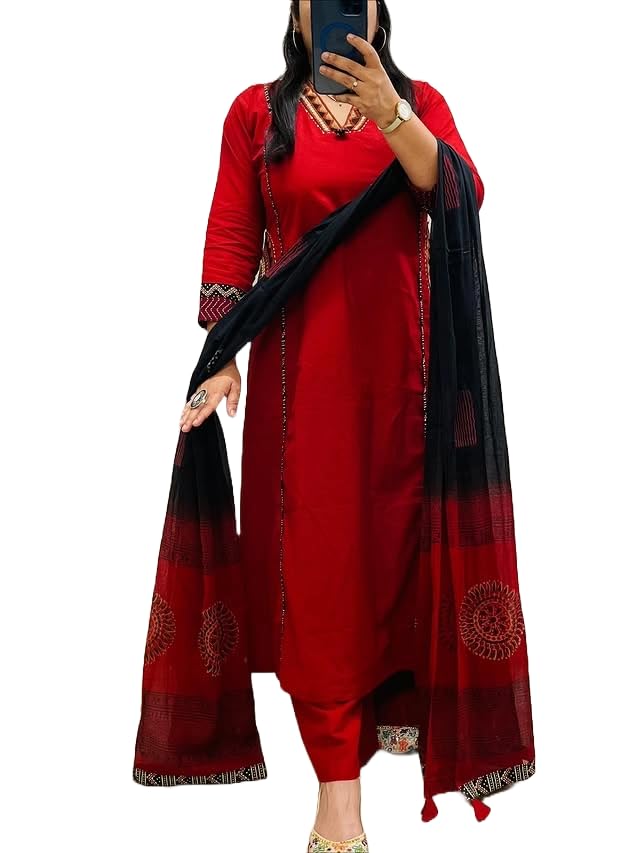 Women Floral Printed Pure Cotton Straight V-Neck Kurta with Palazzos & Dupatta