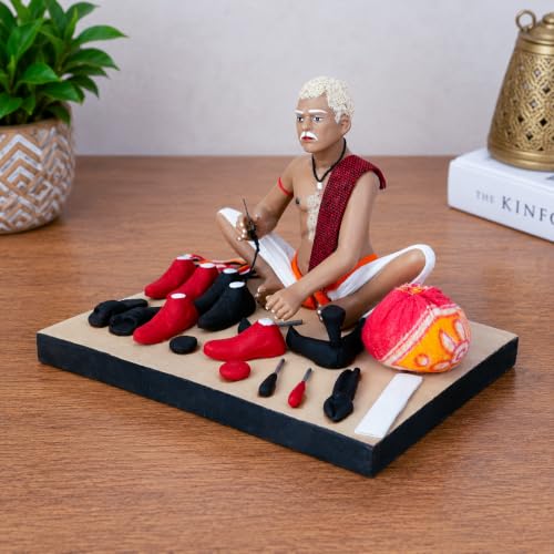 Image of Krishnanagar Handmade Clay Gift & Decor | Standard- Sitting Human Figure Miniature Idol - Shoemaker