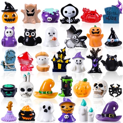 DIYDEC 32pcs Halloween Mini Resin Figures 32 Styles Tiny Resin Animals Little Small Figures to Hide...