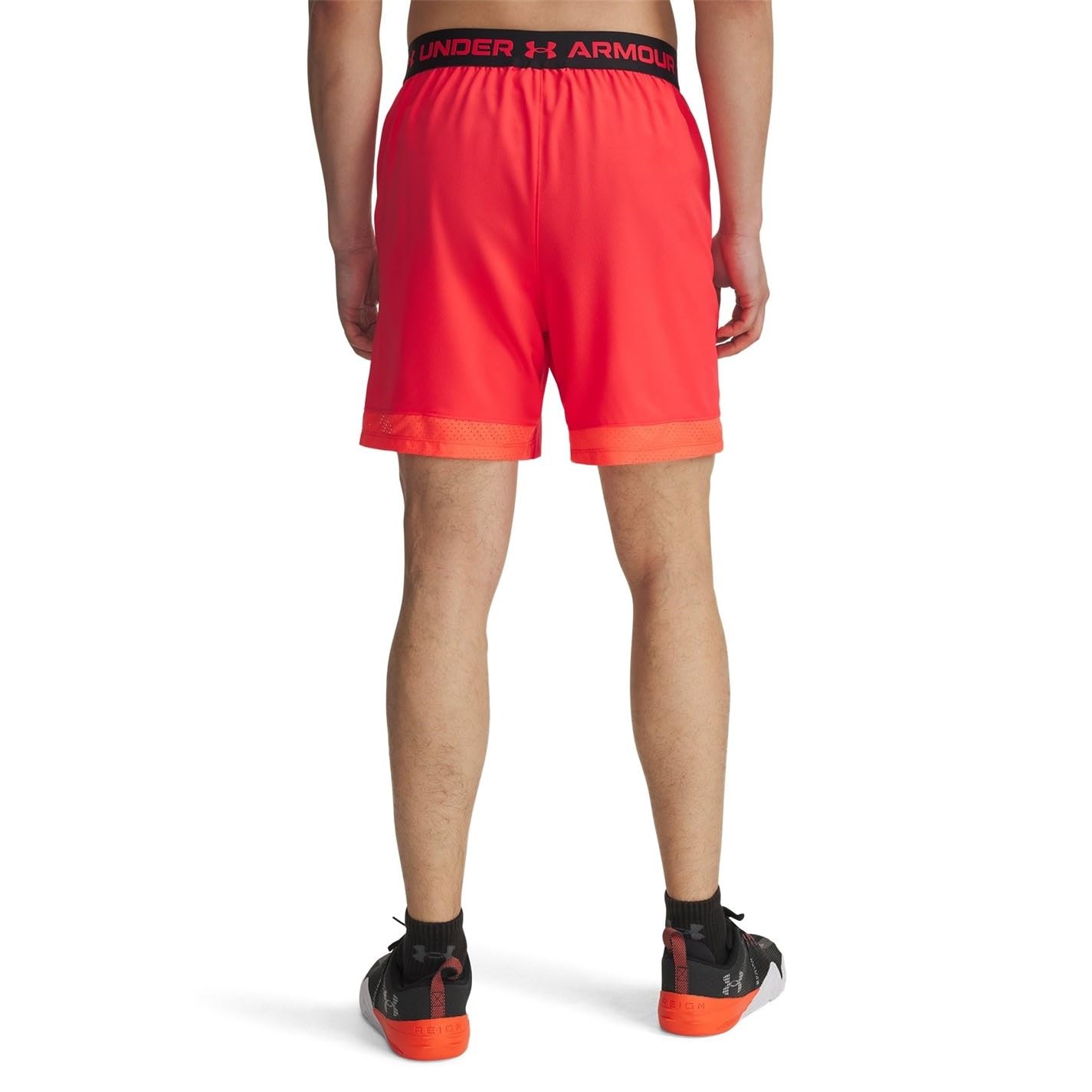 Under Armour Herren Shorts Men's Ua Vanish Woven 6' Shorts