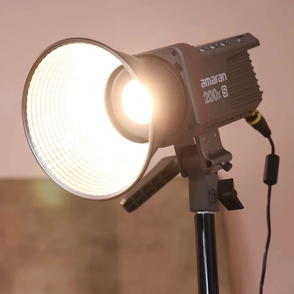 Aputure Amaran 200x S LED Vidéo Lumière 200W Bi-Couleur 2700K-6500K 45400Lux @1m COB LED Studio Éclairage continu Bowens Mount CRI95 + TLCI98 + APP Contrôle