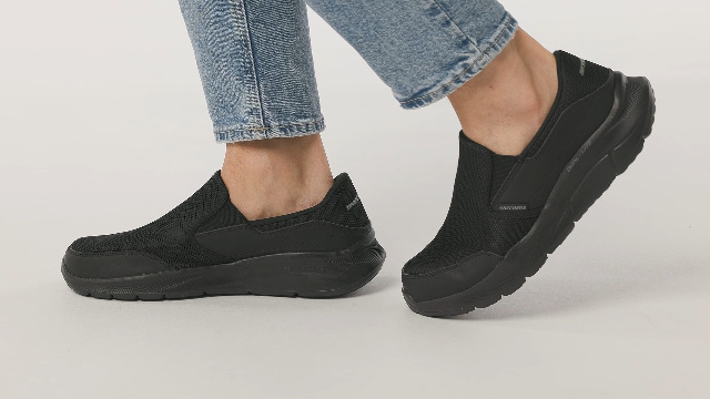 Skechers Men's Equalizer 5.0 Persistable Slip-On Sneakers, Black