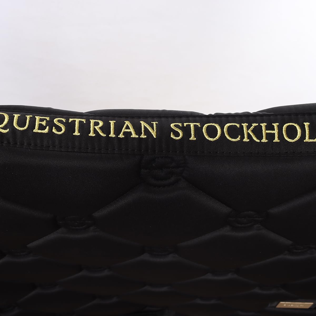 Equestrian Stockholm Tapis de selle noir doré - Dressage complet / WB - Noir/doré