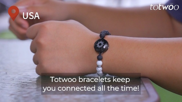 Amazon.com: TOTWOO Long Distance Touch Bracelets for Couples, Smart Light up & Vibration for Love Couples Healing Stone Bracelet | Long Distance Relationship Gifts for Girlfriend Bluetooth Pairing Jewelry : Clothing, Shoes Amazon.com: TOTWOO Long Distance Touch Bracelets for Couples, Smart Light up & Vibration for Love Couples Healing Stone Bracelet | Long Distance Relationship Gifts for Girlfriend Bluetooth Pairing Jewelry : Clothing, Shoes
