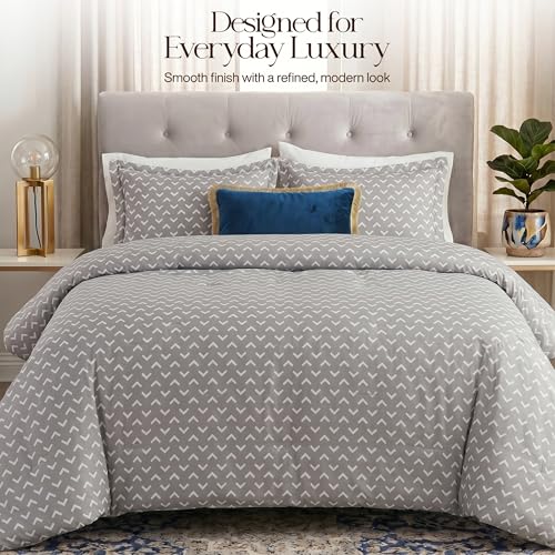 Image of Utopia Bedding King Comforter Set (Arrow White) with 2 Pillow Shams - Bedding Comforter Sets - Down Alternative Comforter - Soft and Comfortable - Machine Washable