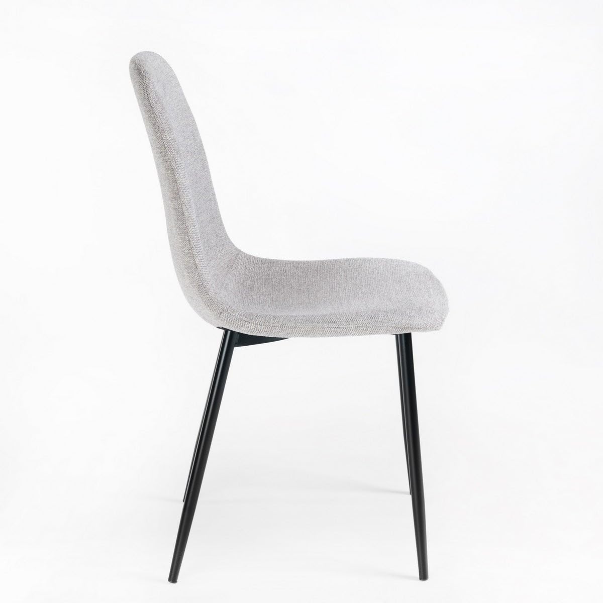 4 sillas de comedor Lina gris tapizadas en lino con patas metálicas negras | Sillas ligeras de diseño ergonómico y elegante para comedor, cocina u hostelería. Asiento acolchado y cómodo fácil de lavar.