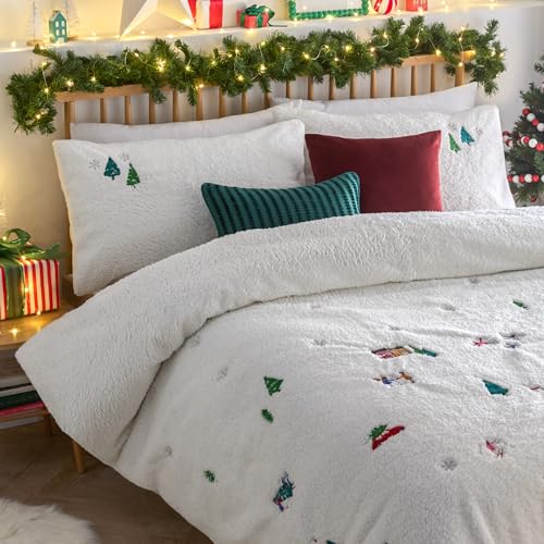 Furn. Christmas Together Duvet Set – Embroidered Boucle Fleece Festive Snow Angels Bedding (Snow - King) - Image 3