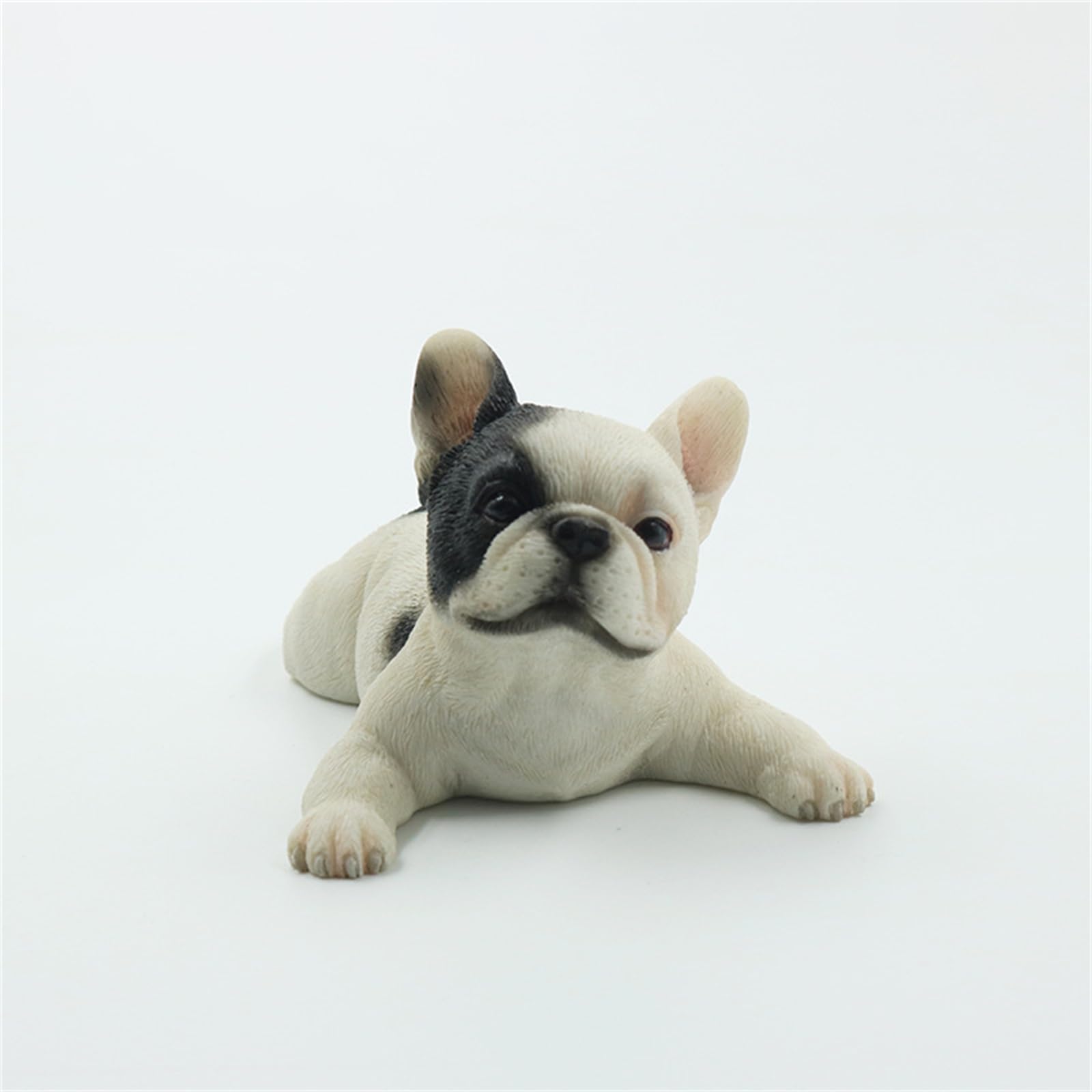 Mini bouledogue français en résine AMITD pour sublimer votre étagère de salon