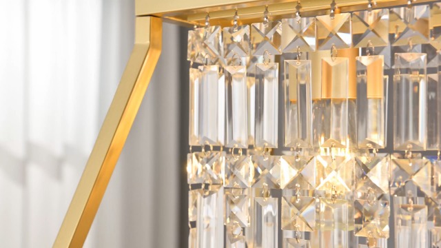 Image of LMQNINE Chandeliers for Dining Room, 4-Light Trapezoidal Industrial Dining Room Light Fixture Farmhouse Chandelier Crystal Pendant Lights Kitchen Island Living Room (Gold 35.43 inch)