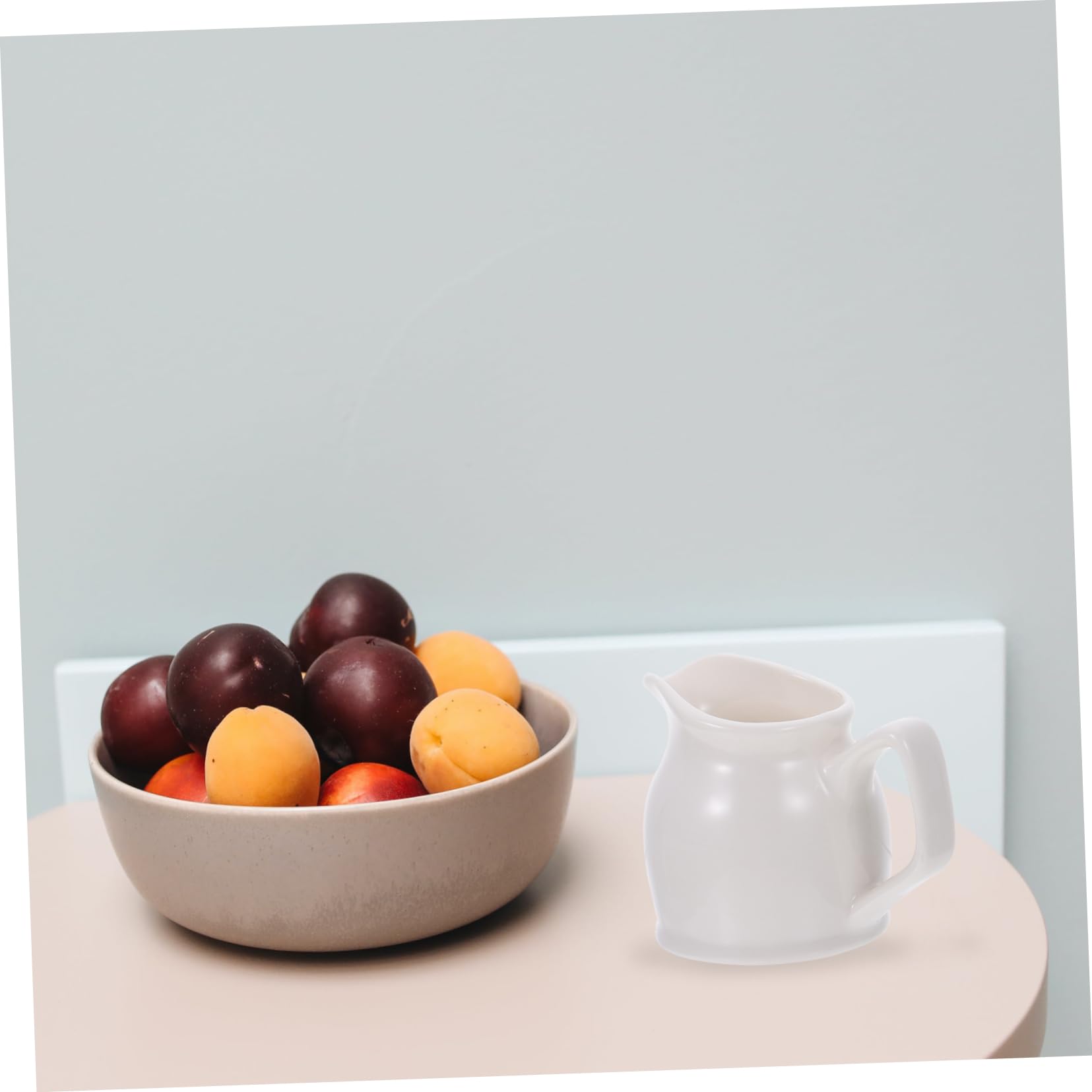 CIYODO 1pc Ceramic Juice Bucket Cappuccino Pitcher Kitchen Cup Small Syrup Pitcher Milk Frothing Holder Milk Jar Milk Pouring Jug Milk Pourer Milk Creamer Jug Coffee Mugs White Ceramics