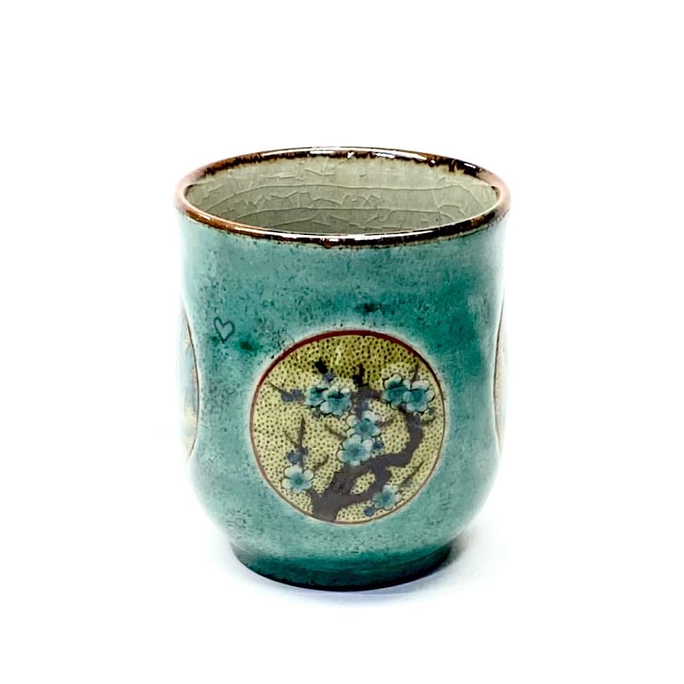 kutani hyakkaen kutani(yaki) ware tea cup marumon syouchikubai green feat.decorated base