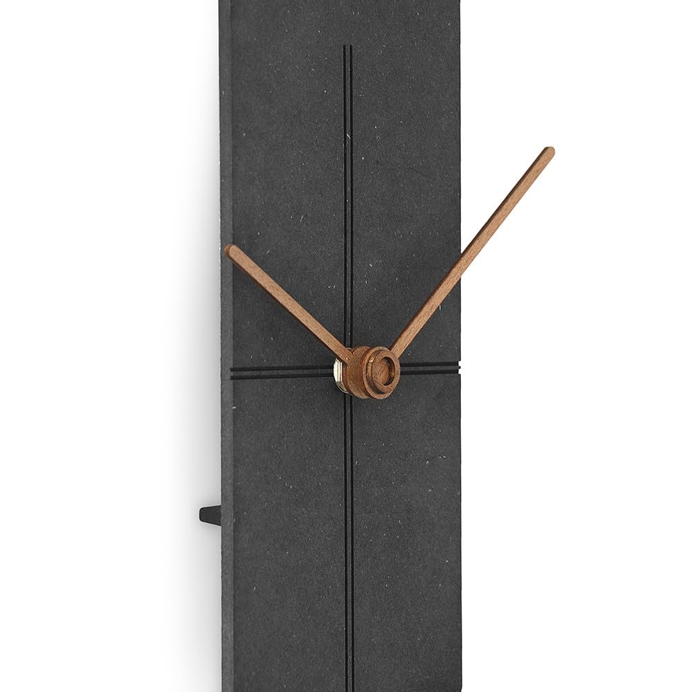 MPM Quality Reloj de Pared de Madera Clara/Negro, 105 x 555 mm, Elegante Reloj Moderno, Movimiento de Cuarzo Barrido, Reloj de Pared Original con péndulo, decoración para salón, Dormitorio, Cocina,
