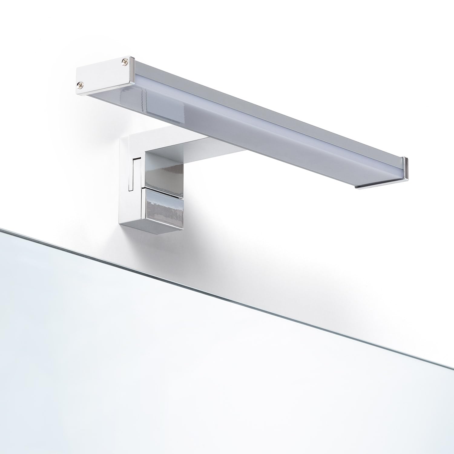 LEDKIA LIGHTING Aplique Espejo Baño 6W Plata Kendari 2700K Blanco Cálido