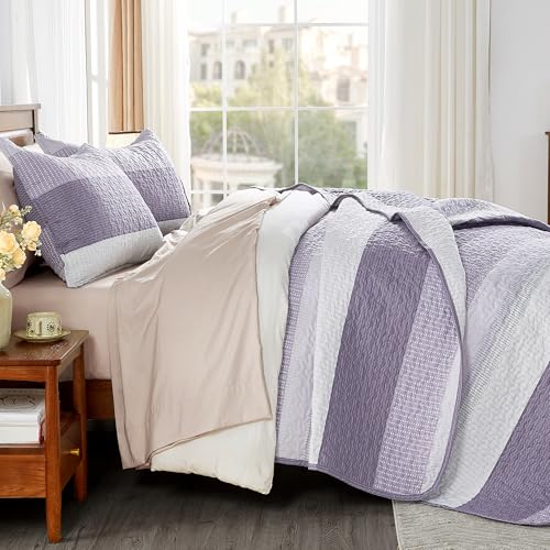 Image of Andency King Size Quilt Set Grayish Purple, 3 Pieces Summer Ultra Soft Lightweight Bedspreads & Coverlets Set, Patchwork Striped Quilted Bedding Sets for All Seasons (1 Quilt, 2 Pillow Shams)
